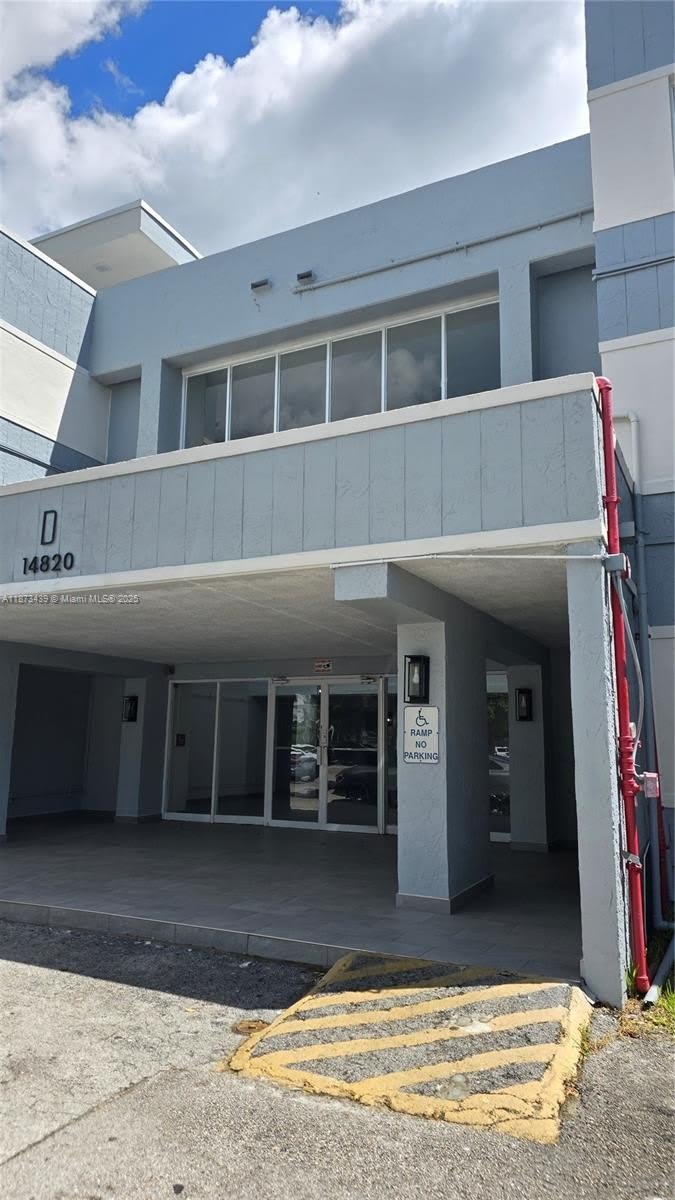 14820 Naranja Lakes Blvd