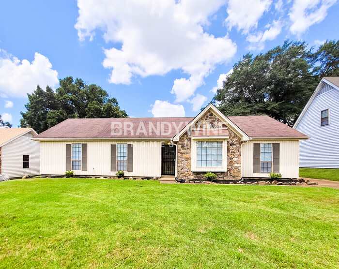 4087 Friendly Way