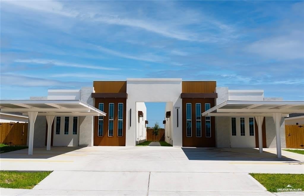 5800 Providence Avenue