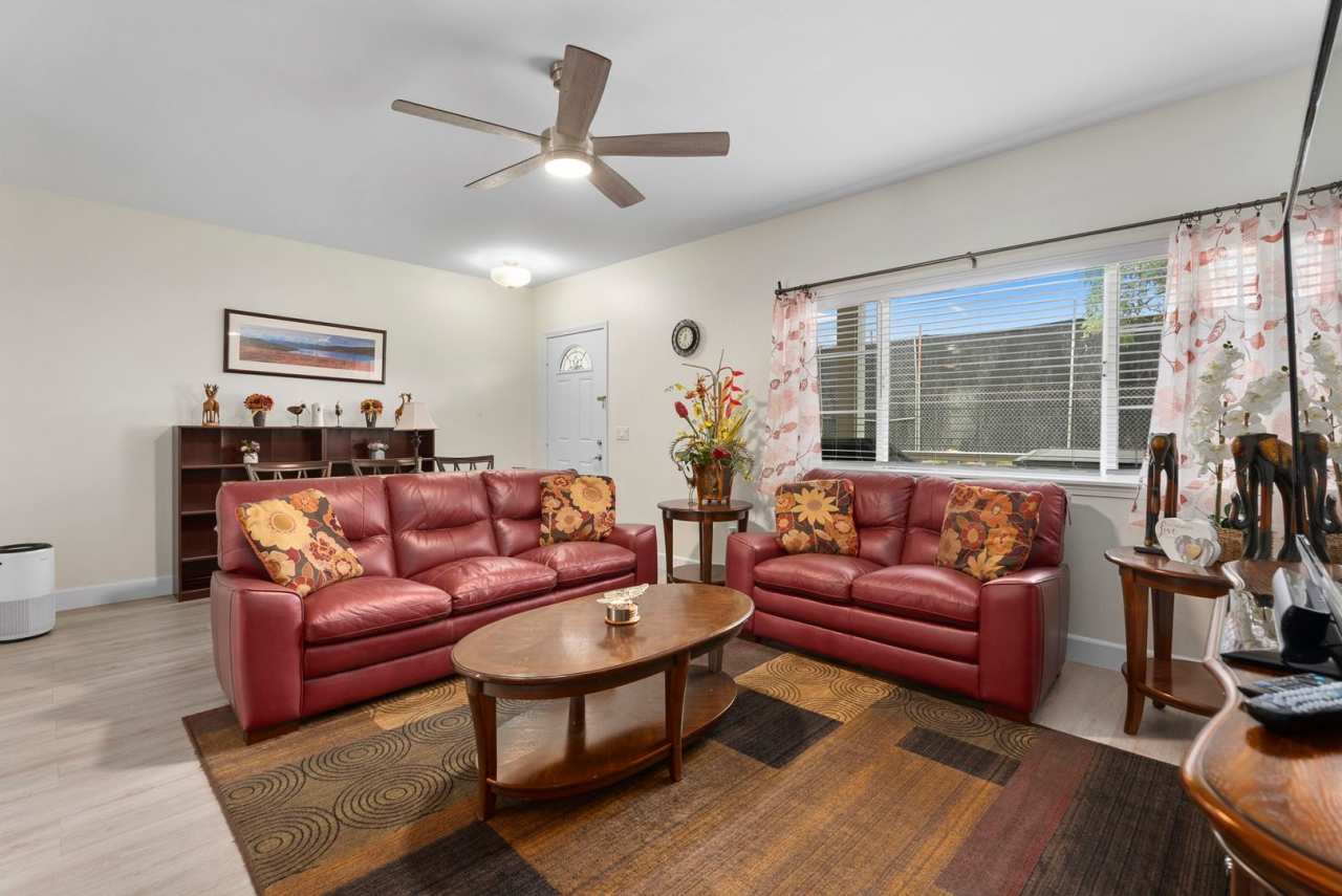 Sunsets, Shopping and Sights!