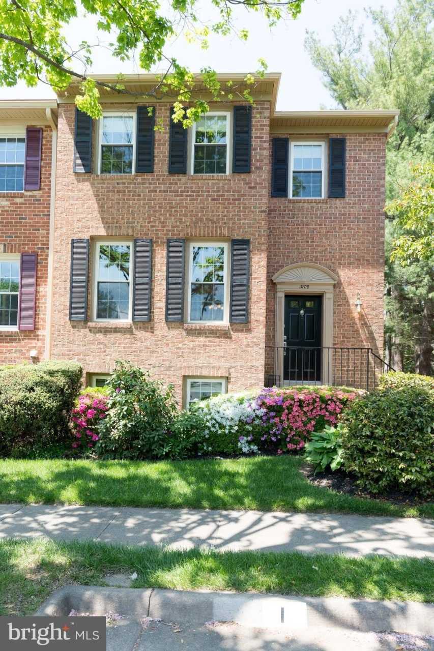 3100 WINDWOOD FARMS Drive