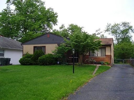 161 North Broadleigh Road