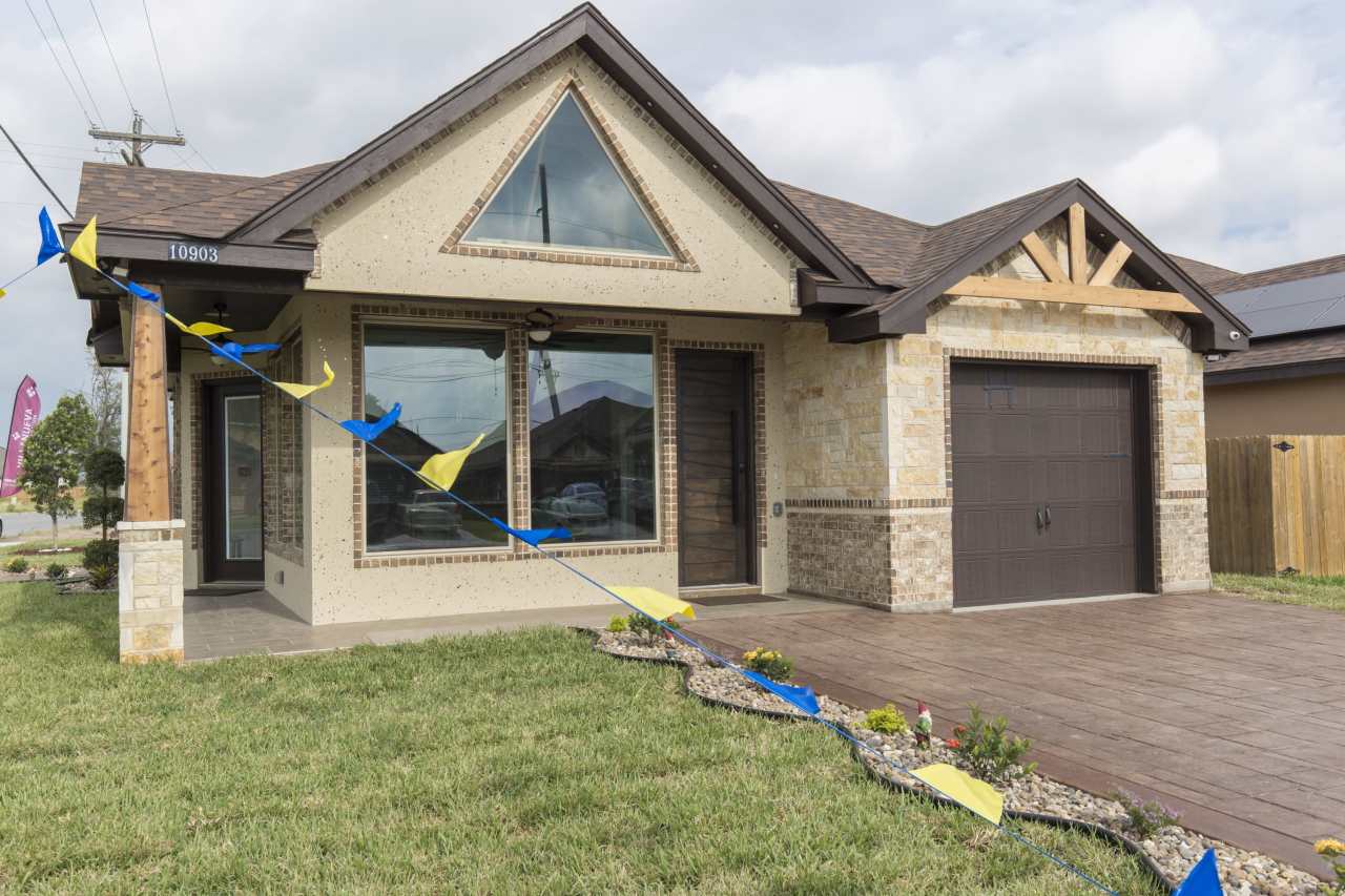 10903 North 29th Lane