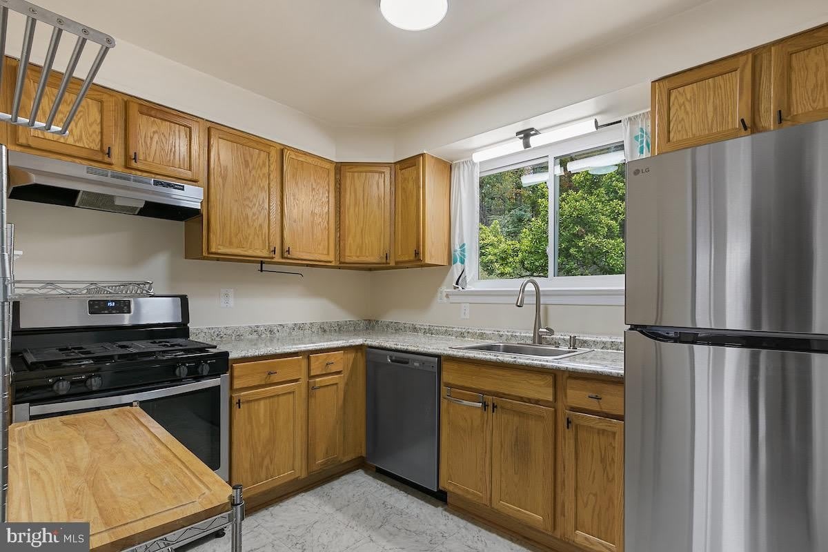 9003 MANCHESTER Road unit: 9003