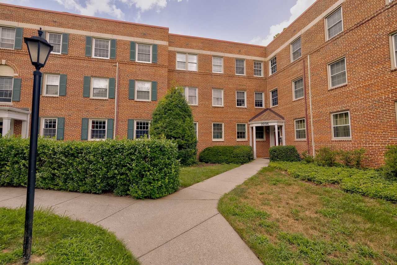 Charming 1BR/1BA Conveniently Located in Silver Spring