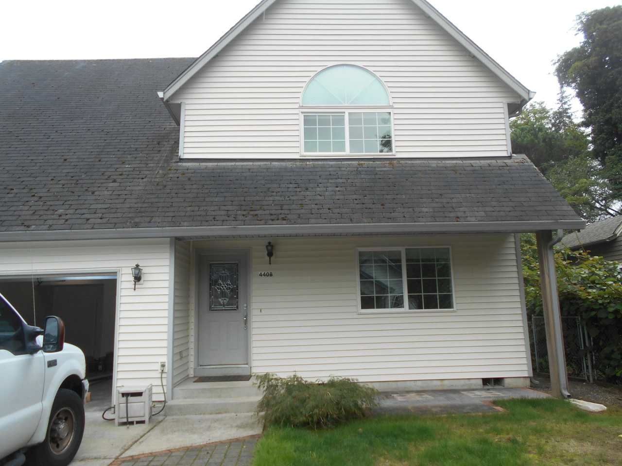 Spacious 3 Bedroom Duplex in Washougal