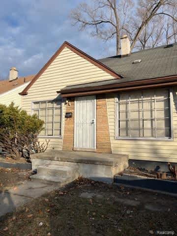 19716 FENMORE Street