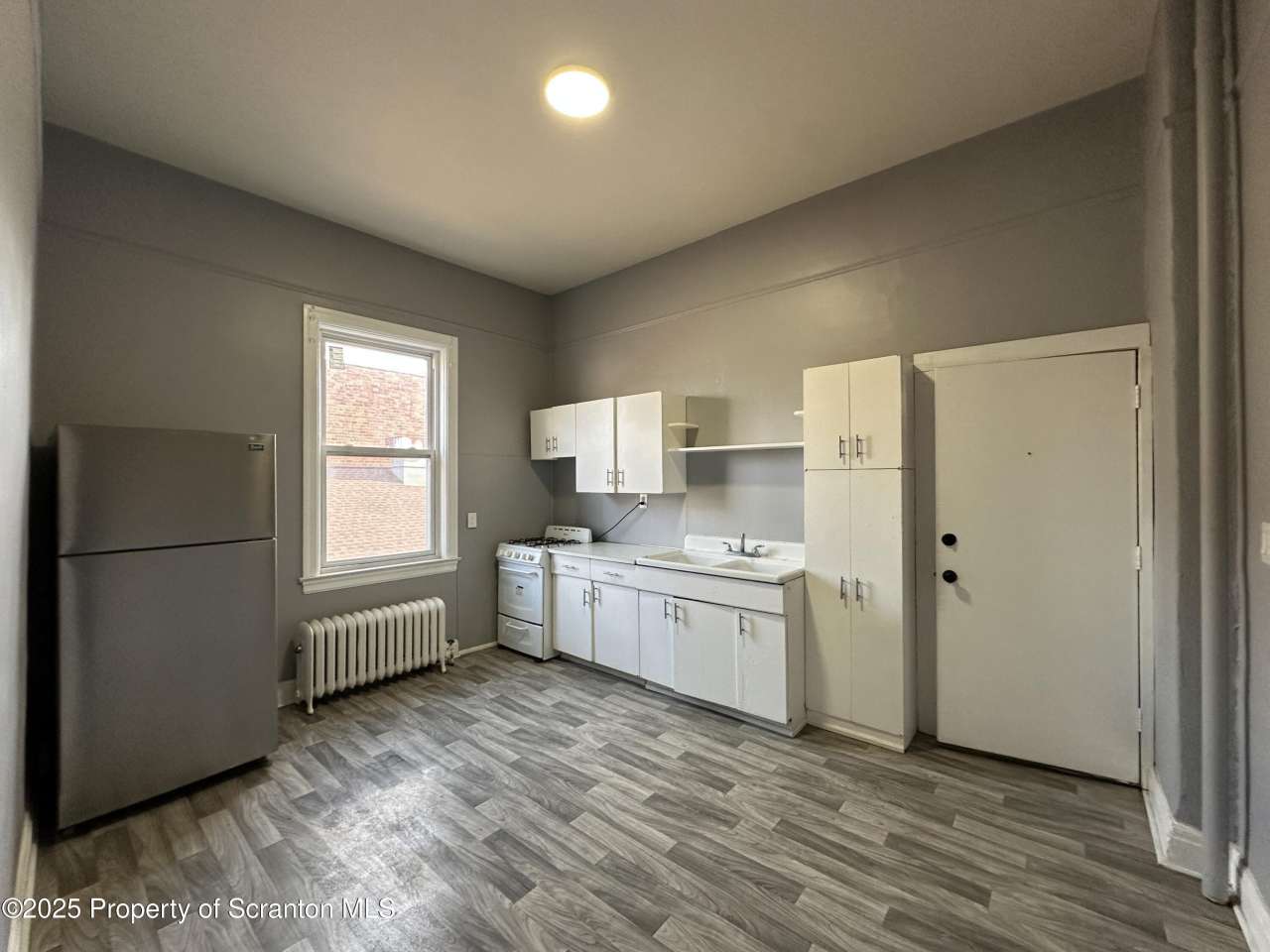 306 Wyoming Avenue unit: F