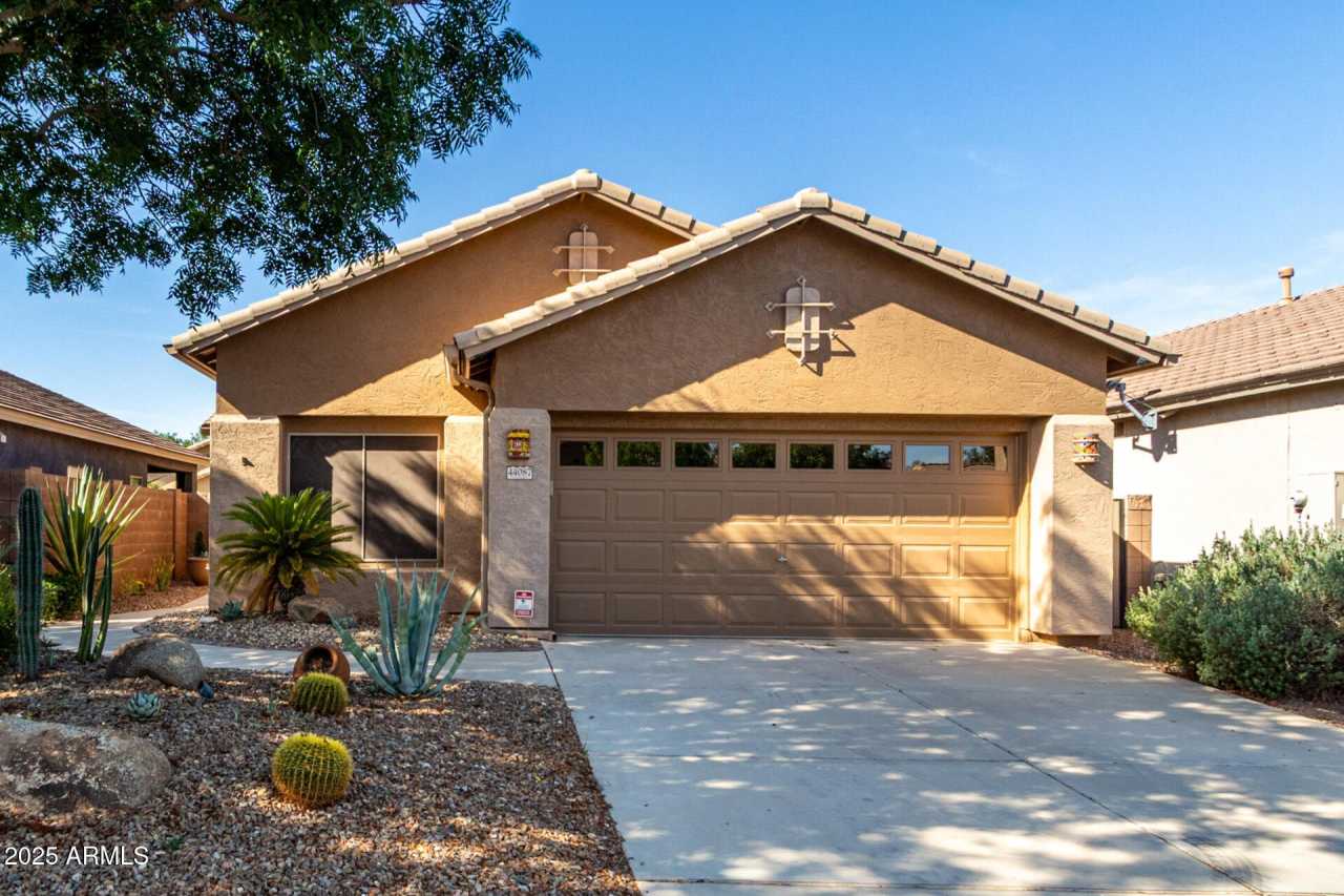 44087 W GRANITE Drive