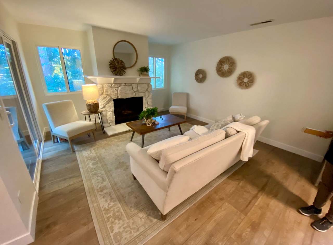 New Remodel 3/2 condo walk to UCSC.