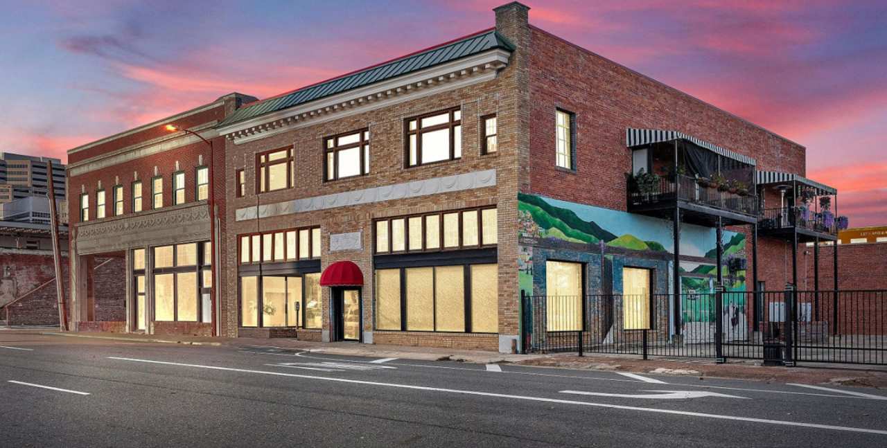 Beautiful One Bedroom Downtown Condo