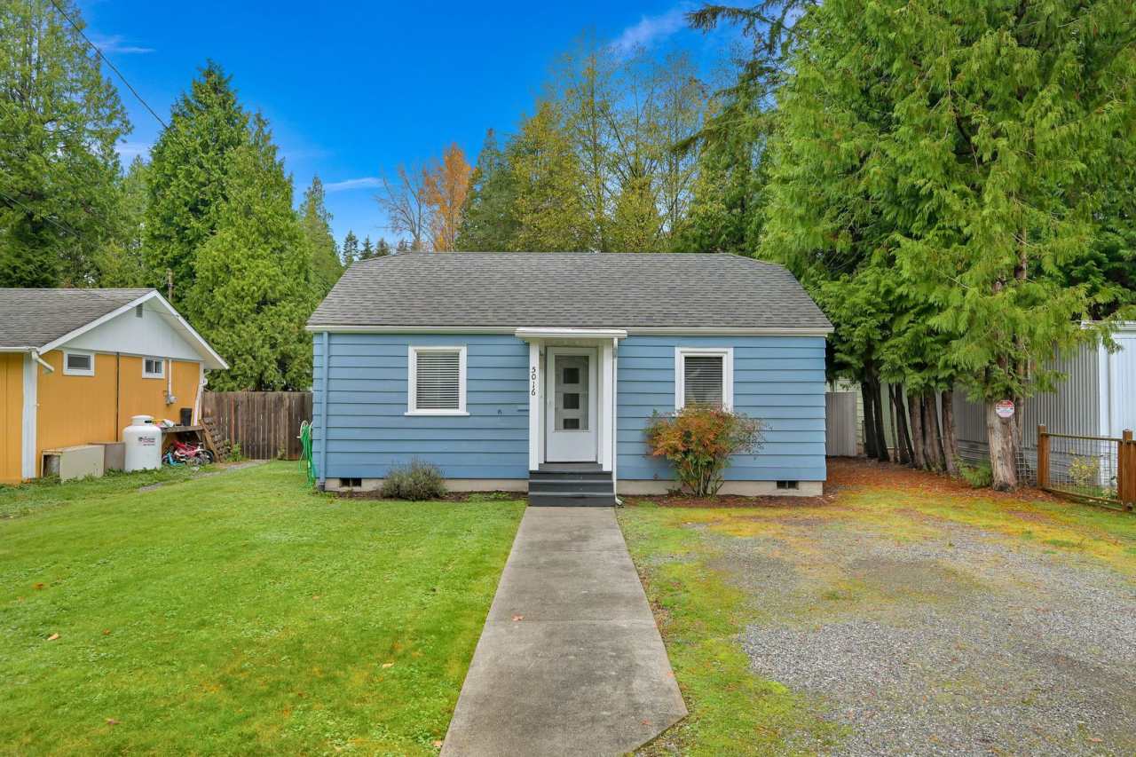 Welcome Home to Comfort and Charm in Blaine, WA!