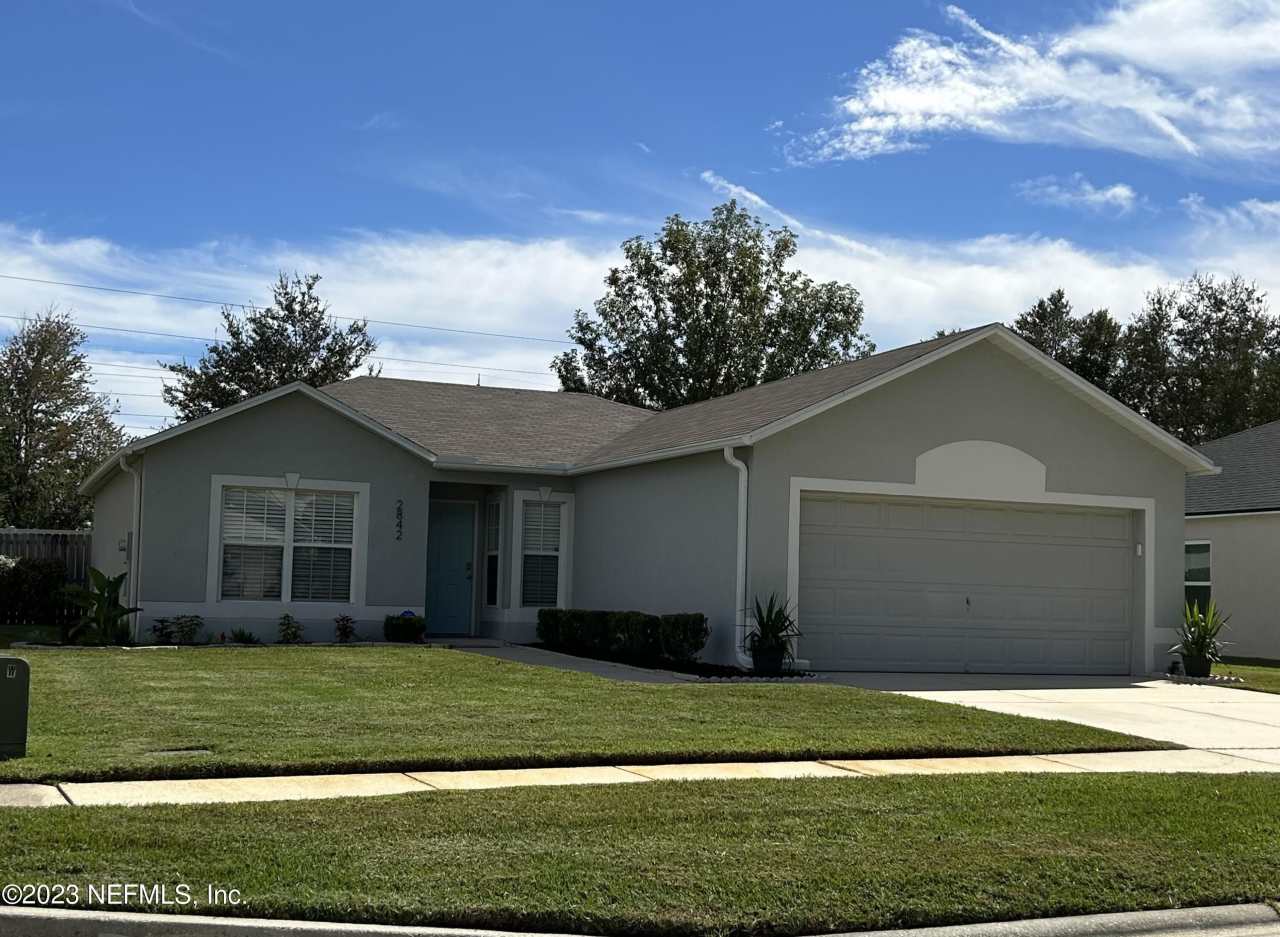 2842 SOUTHAMPTON Drive