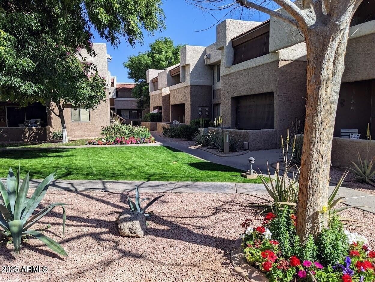 4554 E PARADISE VILLAGE Parkway N unit: 102