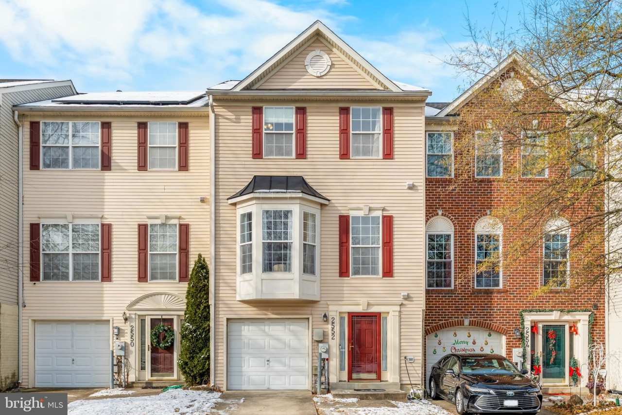 2552 BLUE WATER Boulevard