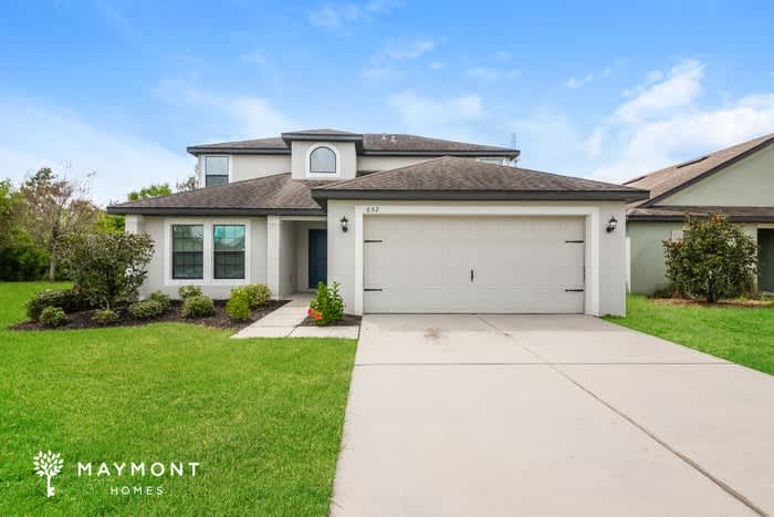 652 Chatham Walk Drive