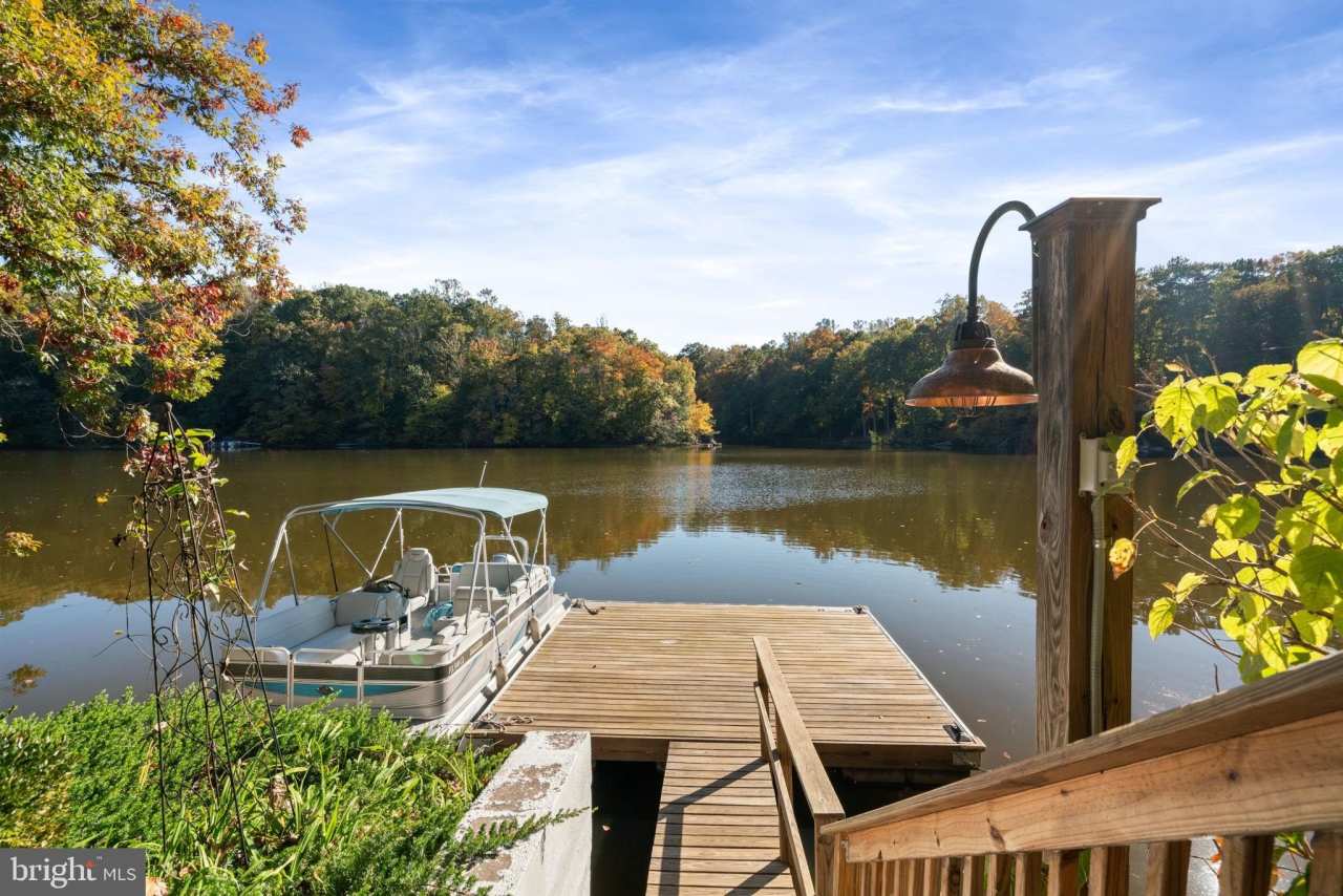 8255 SUNDERMAN PLACE