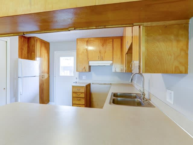 210 North College Avenue Unit A12