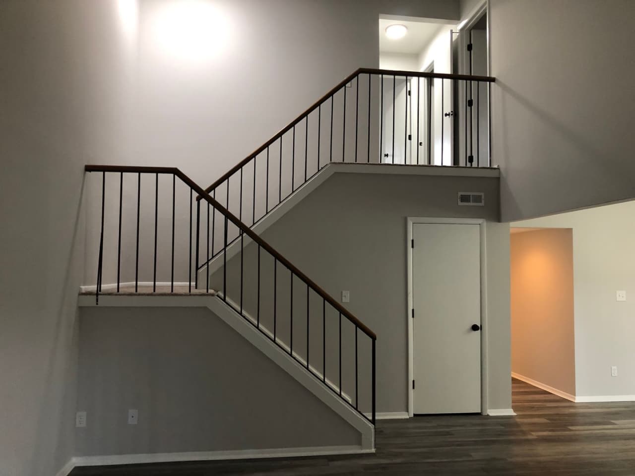 Coventry Court West Apartments