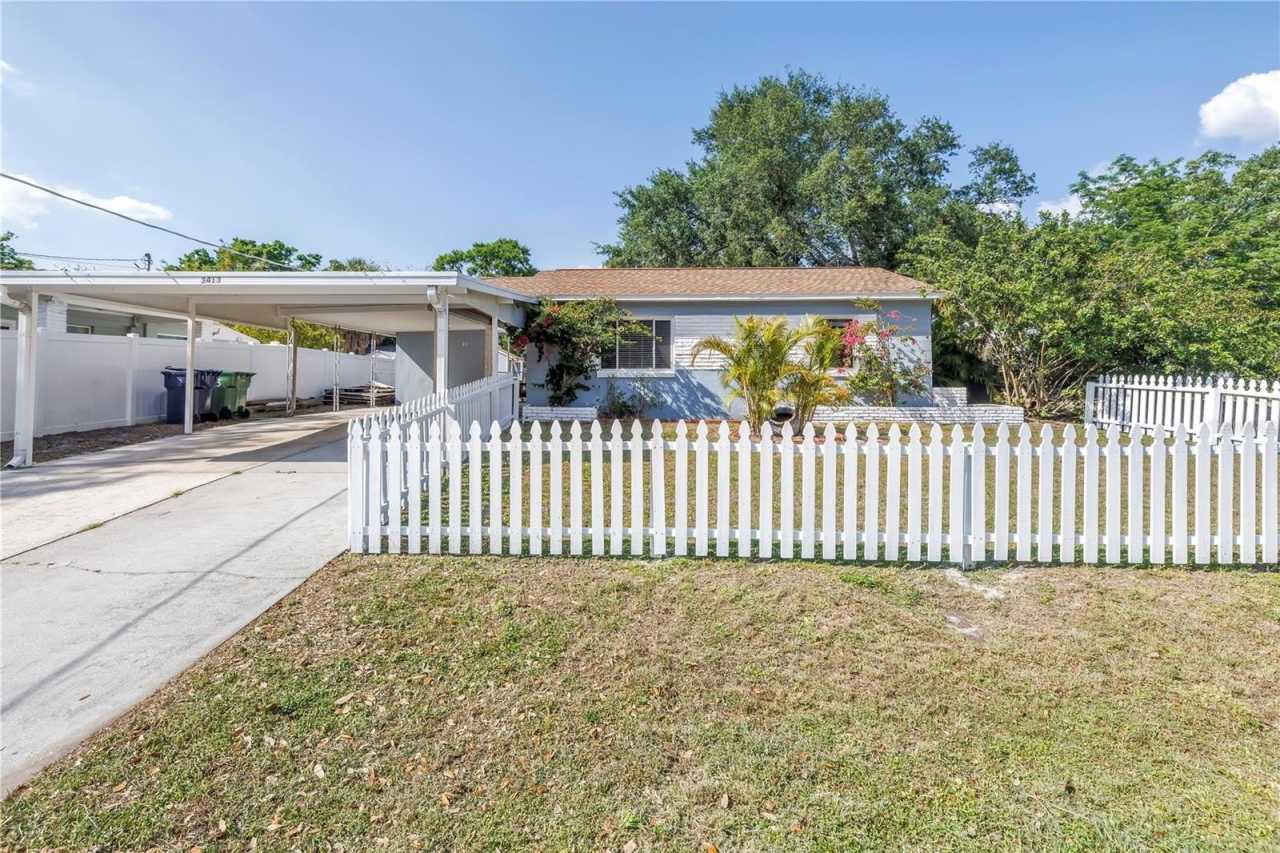 3413 W ROGERS AVENUE