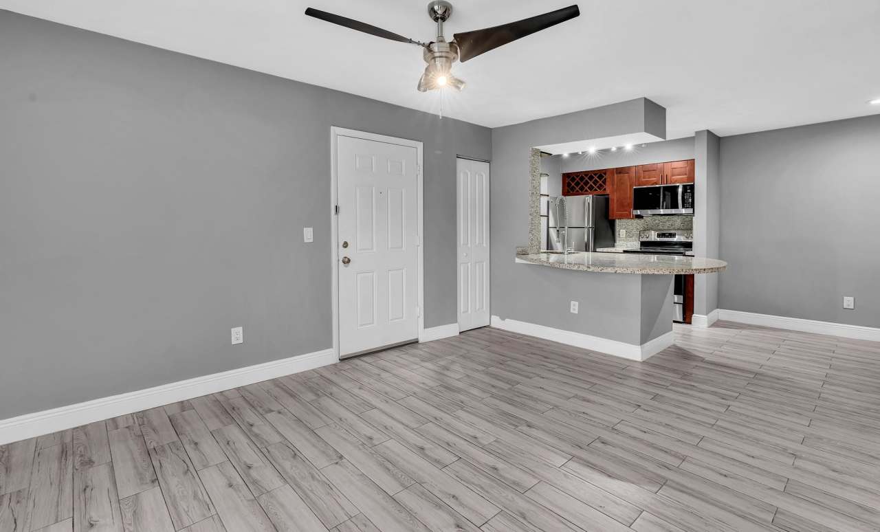 1263 SW 46Th Ave #2103