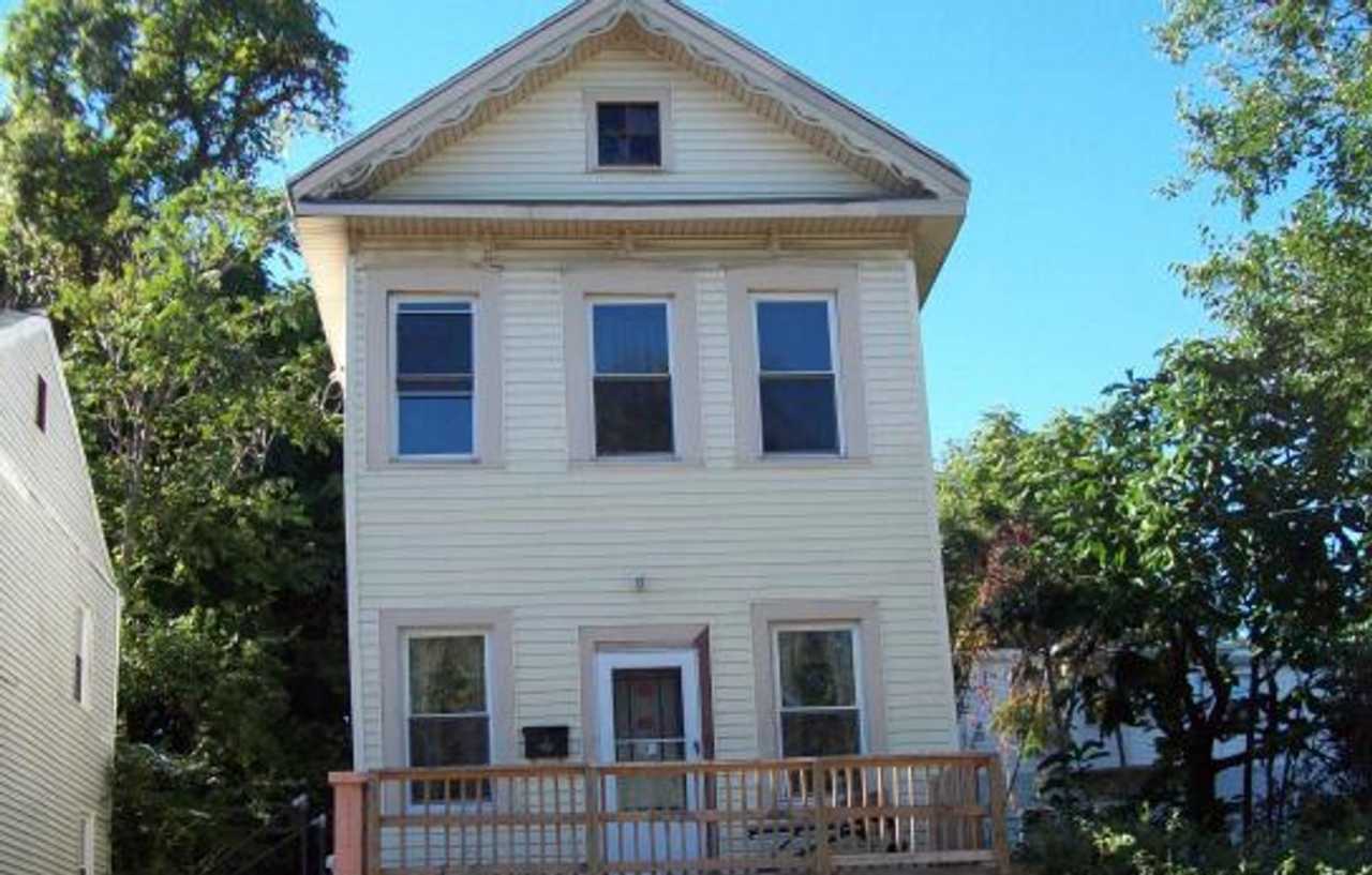 Walnut Hills - move in ready