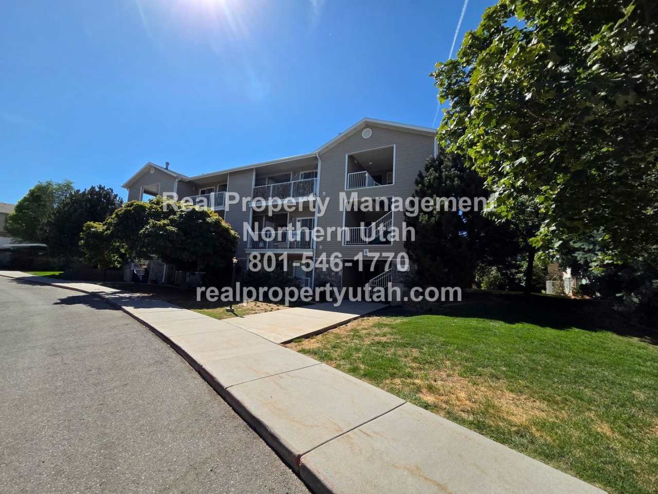 2 Bed 2 Bath Condo in Clearfield Now Available!