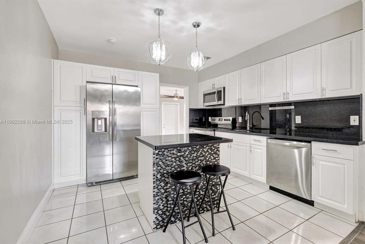 5329 NW 8th Avenue 1, Miami, FL 33127