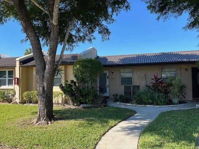 221 Lake Meryl Drive