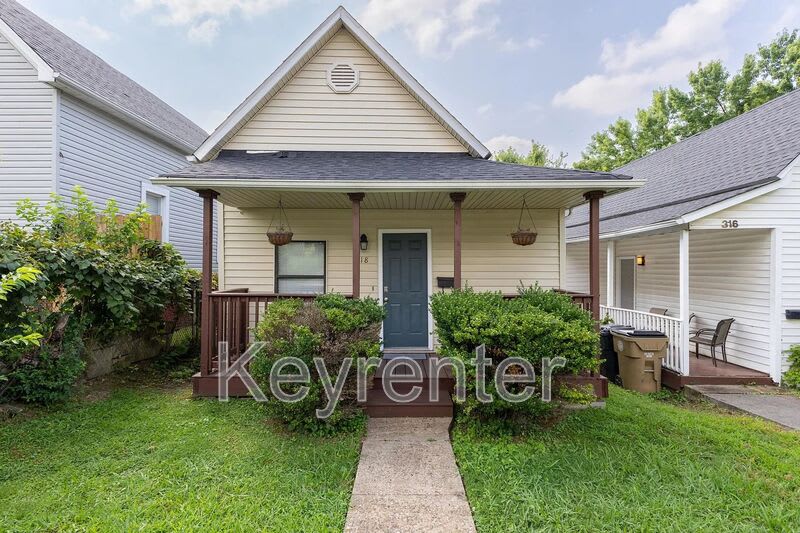 318 E. Emerald Ave.
