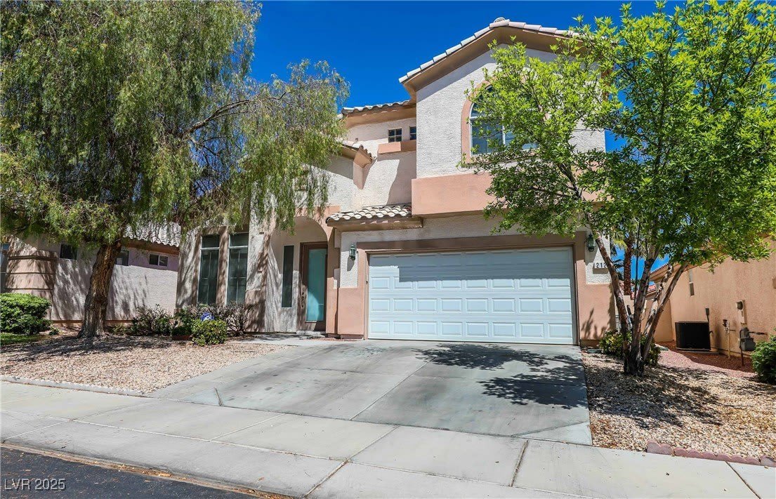 212 Waterton Lakes Avenue