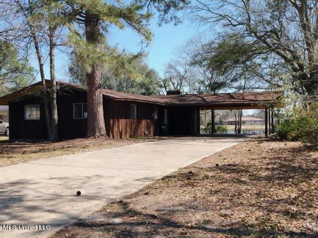 5238 Little John Street