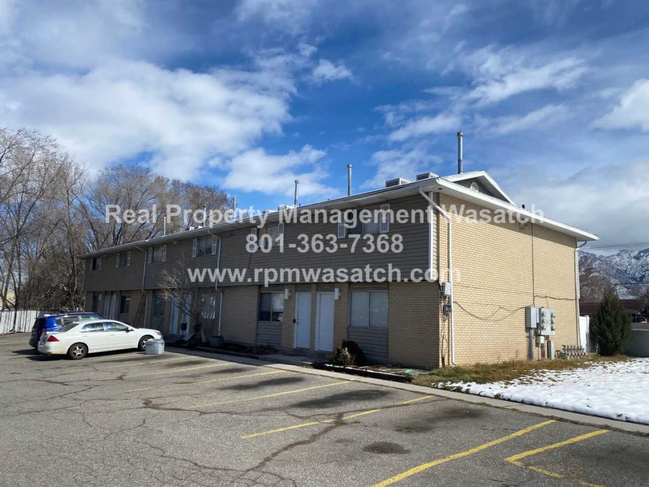 Check Out This Charming 3 Bedroom 1.5 Bathroom Condo in Midvale Ut!