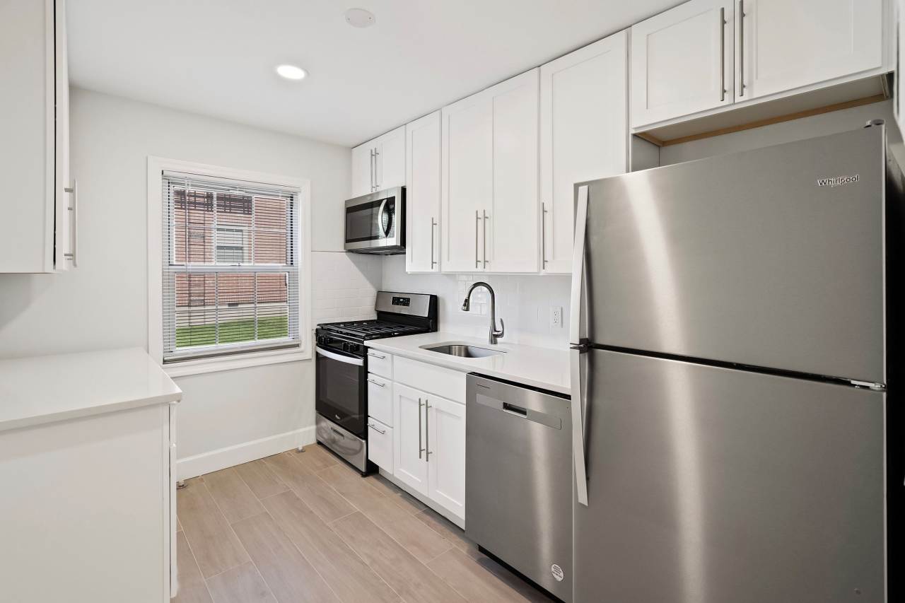 Palisades Gardens Apartments