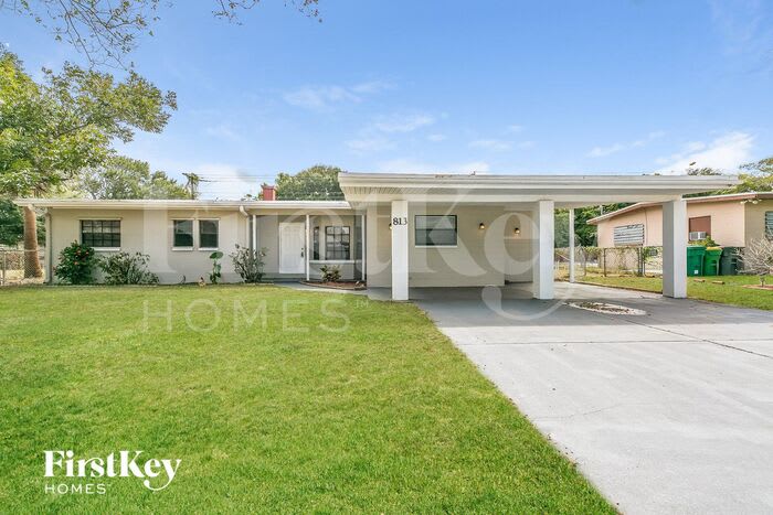 813 West Highland Drive