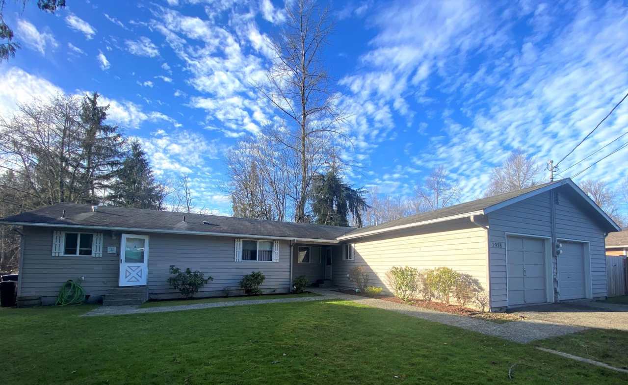 Budget Friendly in Lake Stevens - Move-in Ready!
