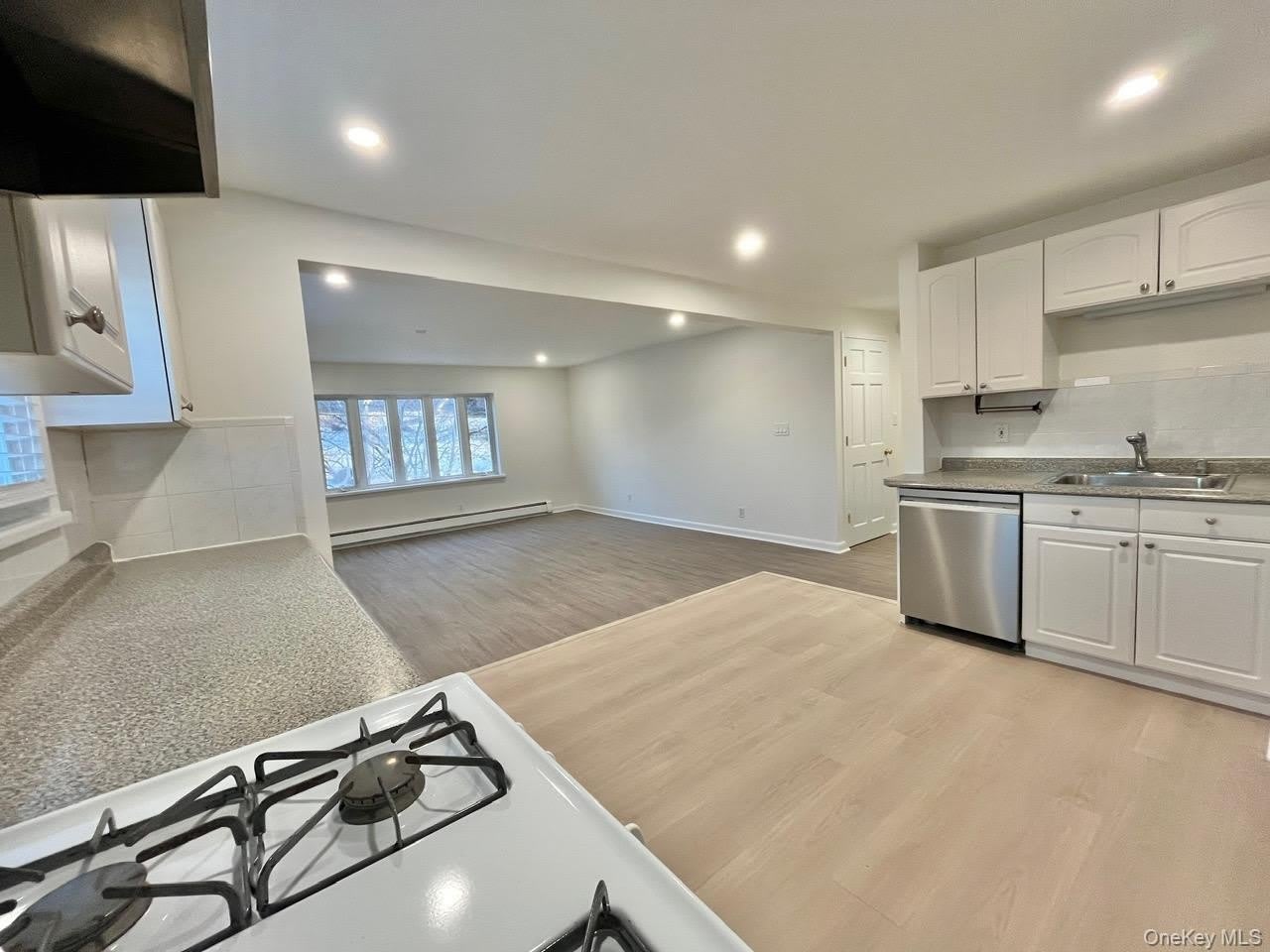 103 Bennett Avenue unit: 2