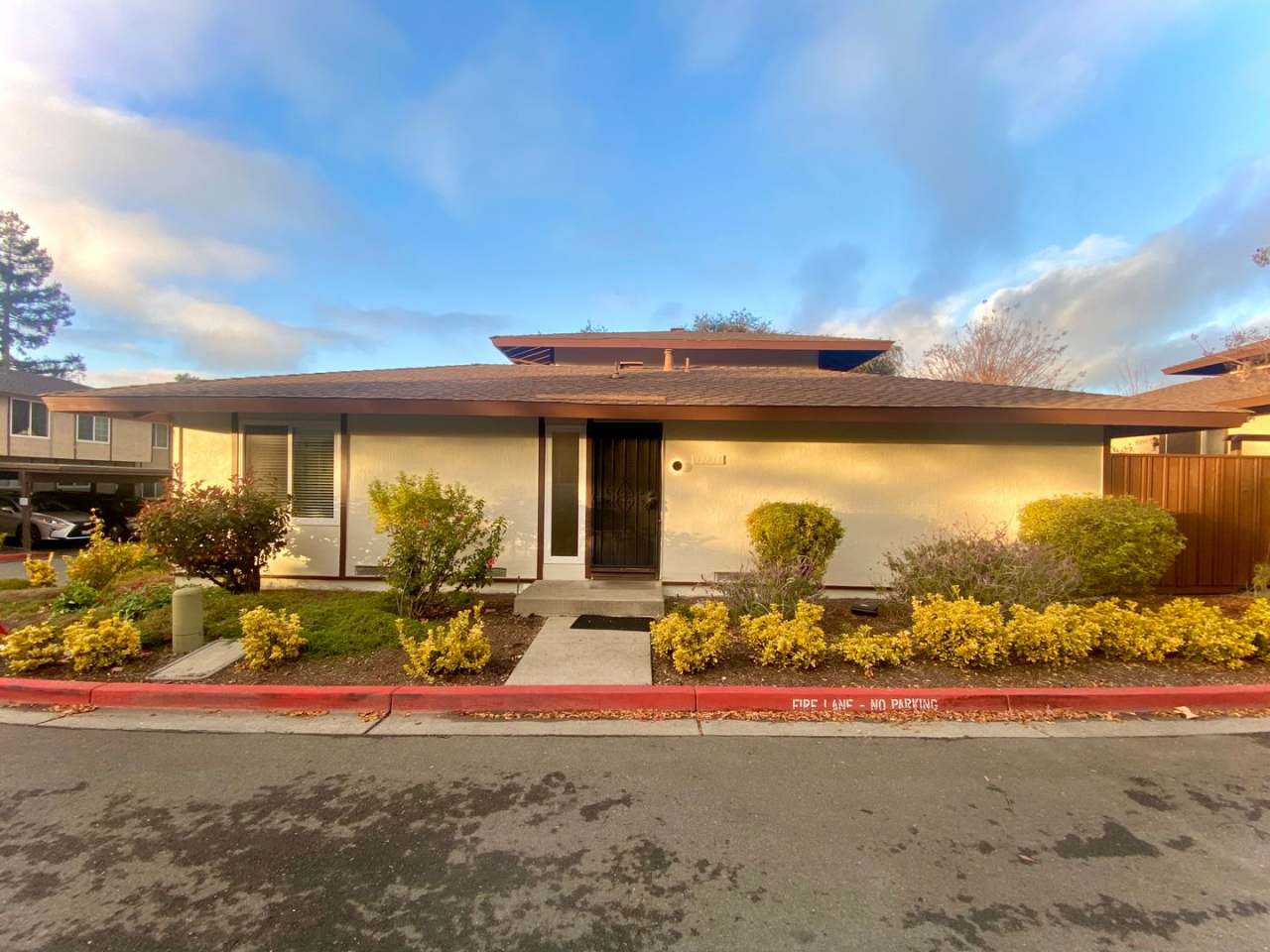 Comfortable 2-Bedroom Condo for Rent! Mission San Jose Neighborhood