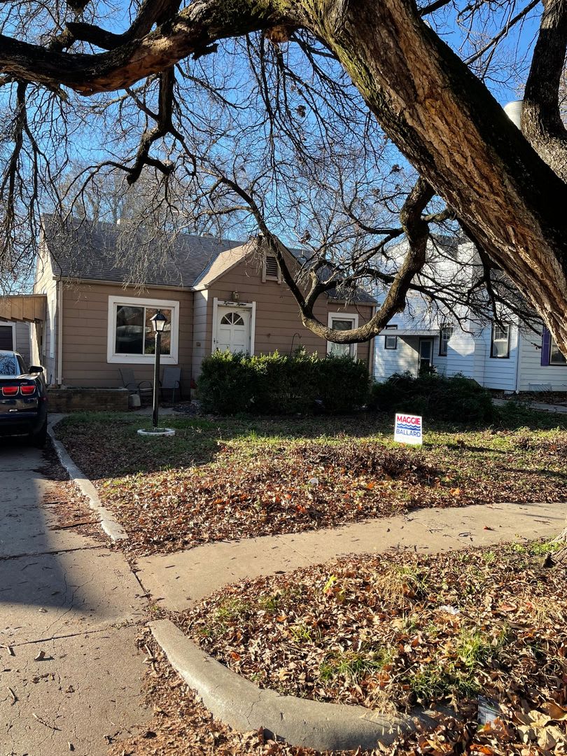 Charming 3BR House in Wichita