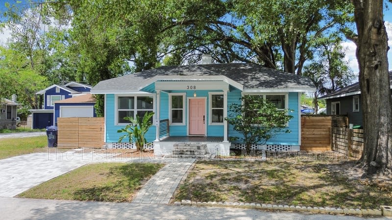 308 East Hanna Avenue