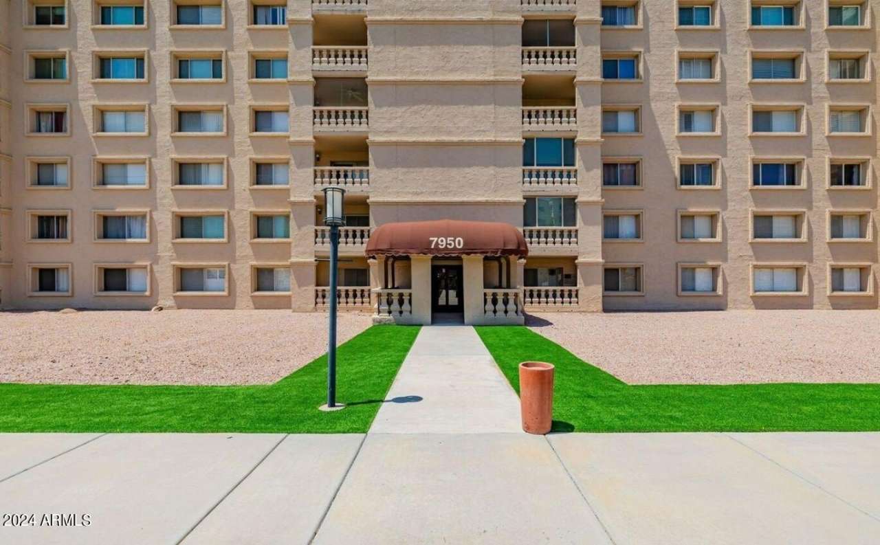 7950 E CAMELBACK Road unit: 111