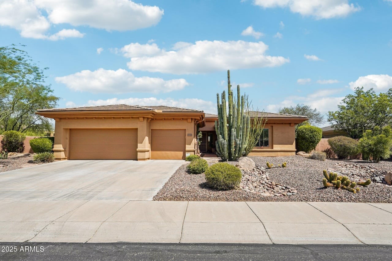 42019 N Golf Crest Rd