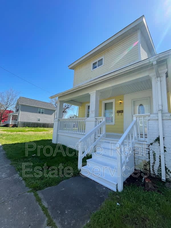 815 West 34th Street