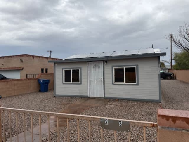 220 West Lincoln Street - 1