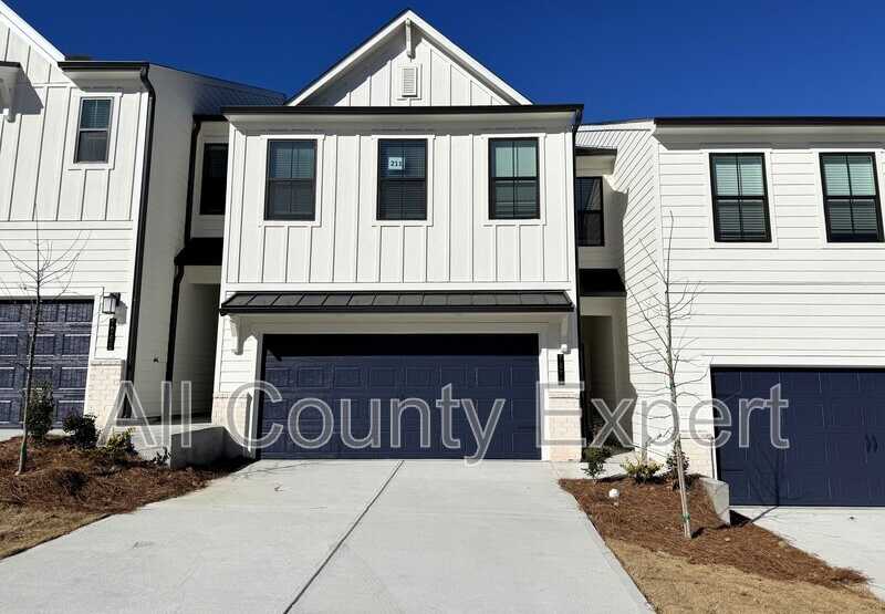 7273 Mulberry Trace Lane