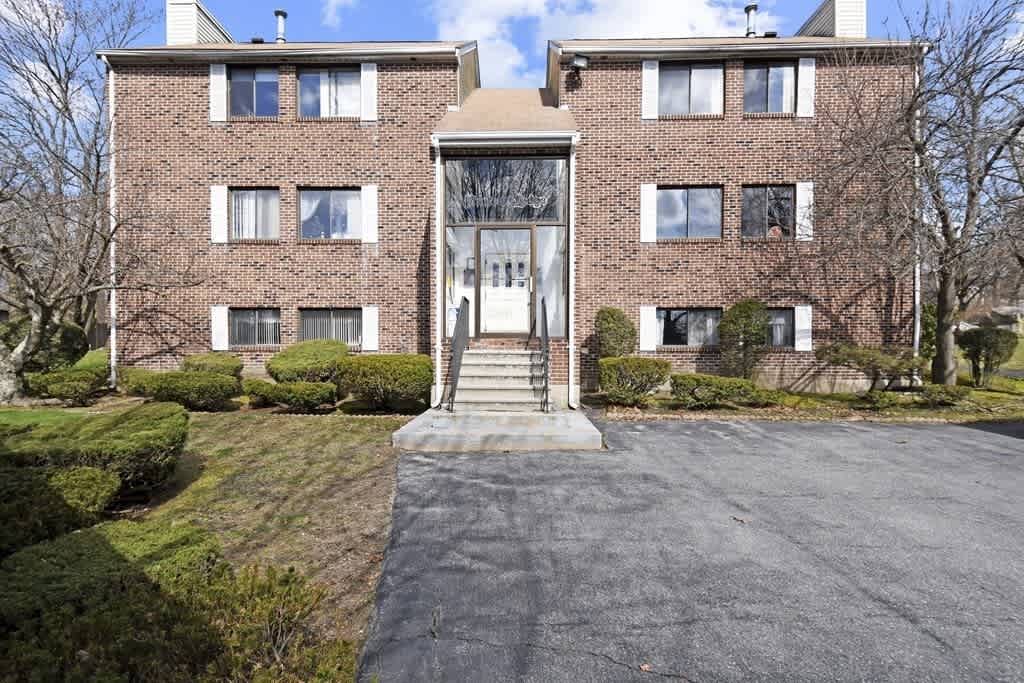 100 East Meadow Road