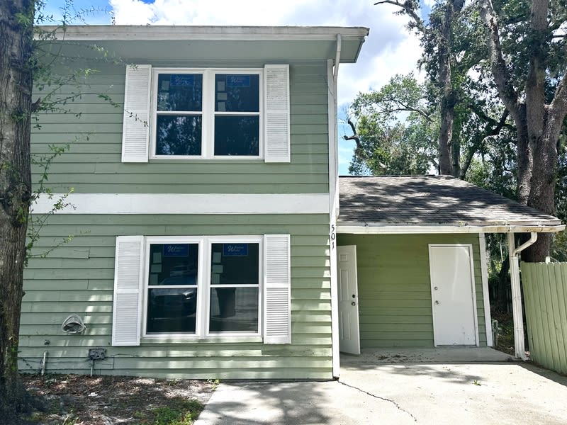 501 Yellowwood Court