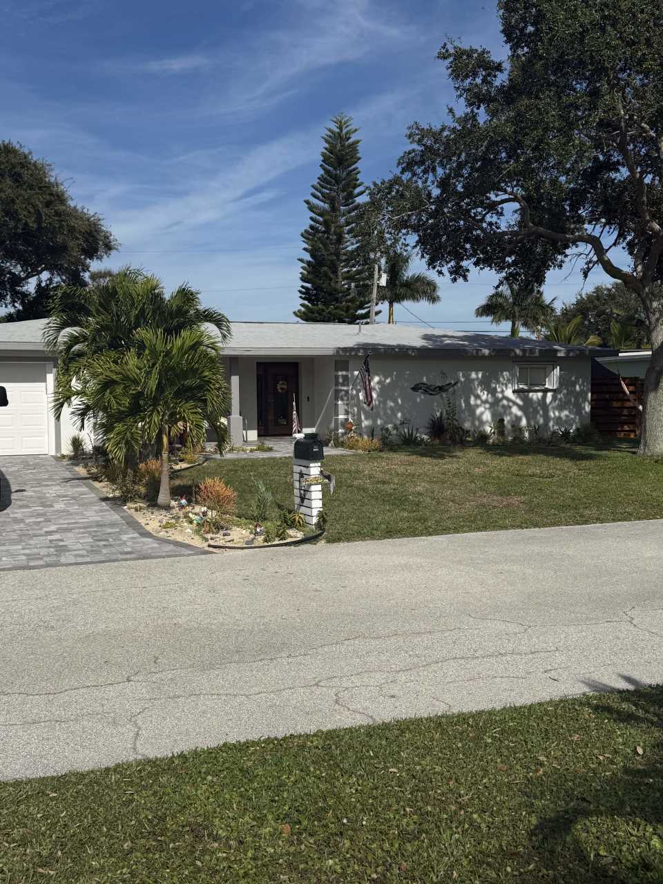 415 North Shore Drive