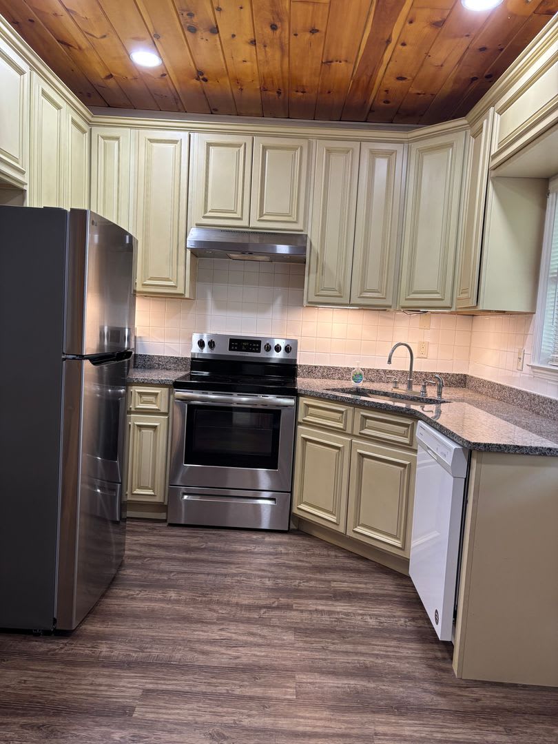 Two Bedroom Home in Chickamauga GA