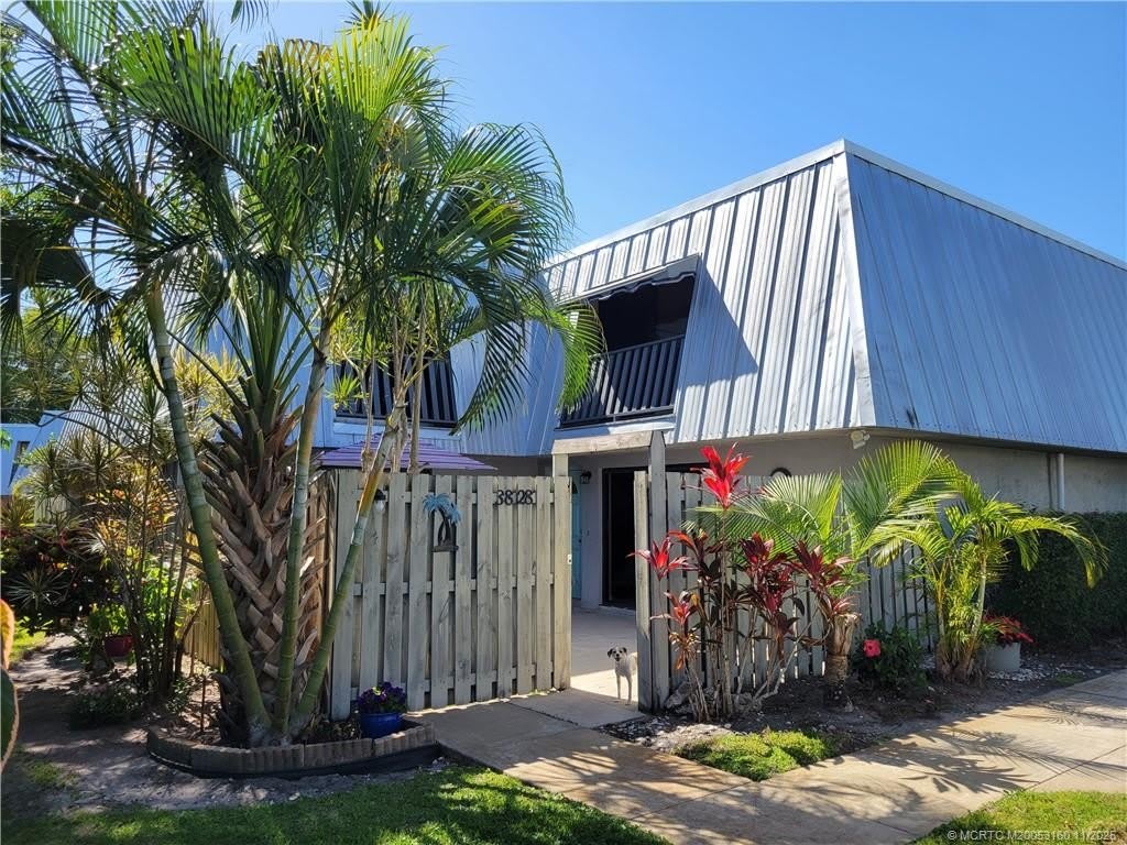 3828 SE Jefferson Street